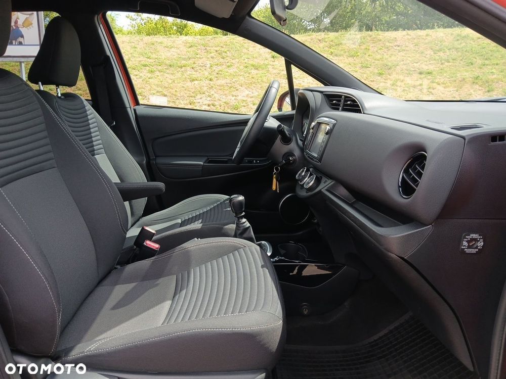Toyota Yaris - 13