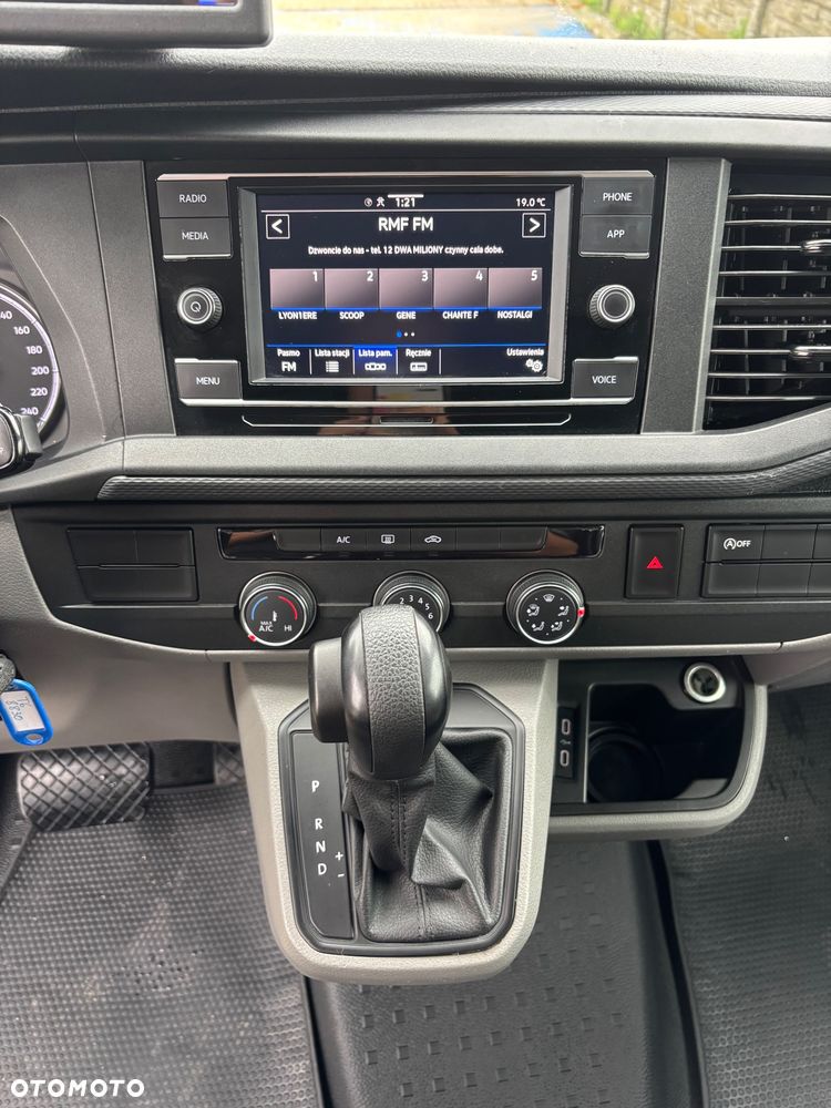 Volkswagen Transporter - 18