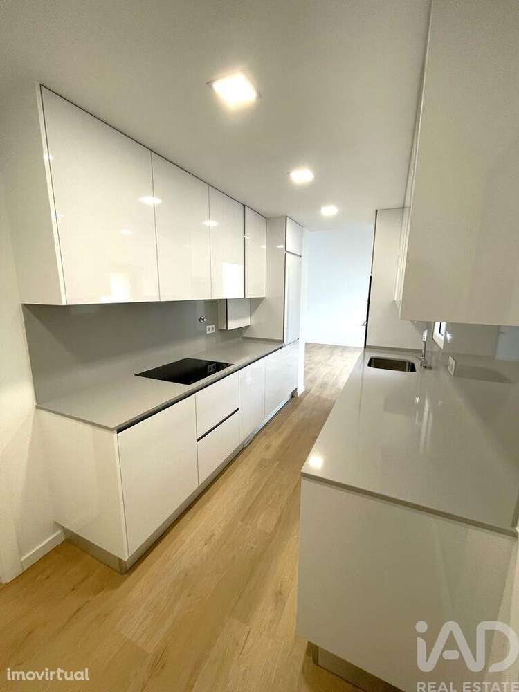 Casa / Villa T3 em Costa da Caparica de 147,00 m2 - Grande imagem: 3/30