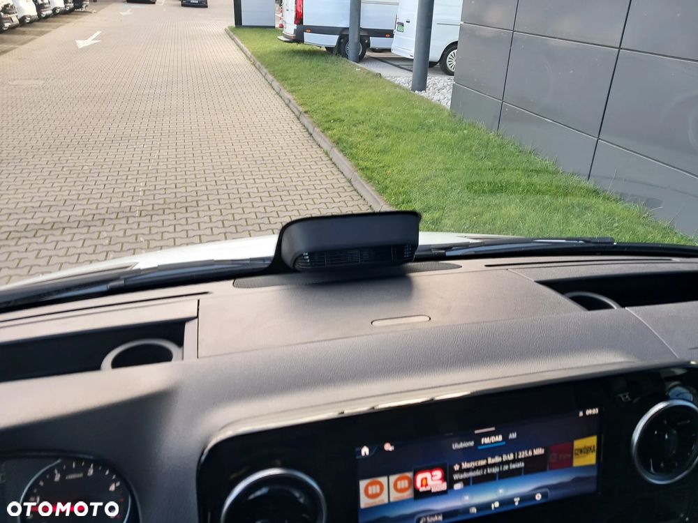 Mercedes-Benz Sprinter 317 CDI Furgon PRO długi 4325 mm L3H2 - 18