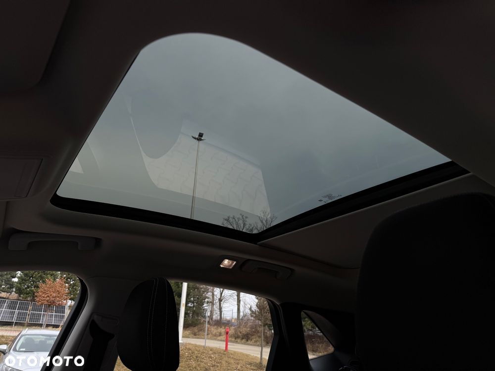 Ford Kuga 2.0 EcoBlue Hybrid TITANIUM X - 10