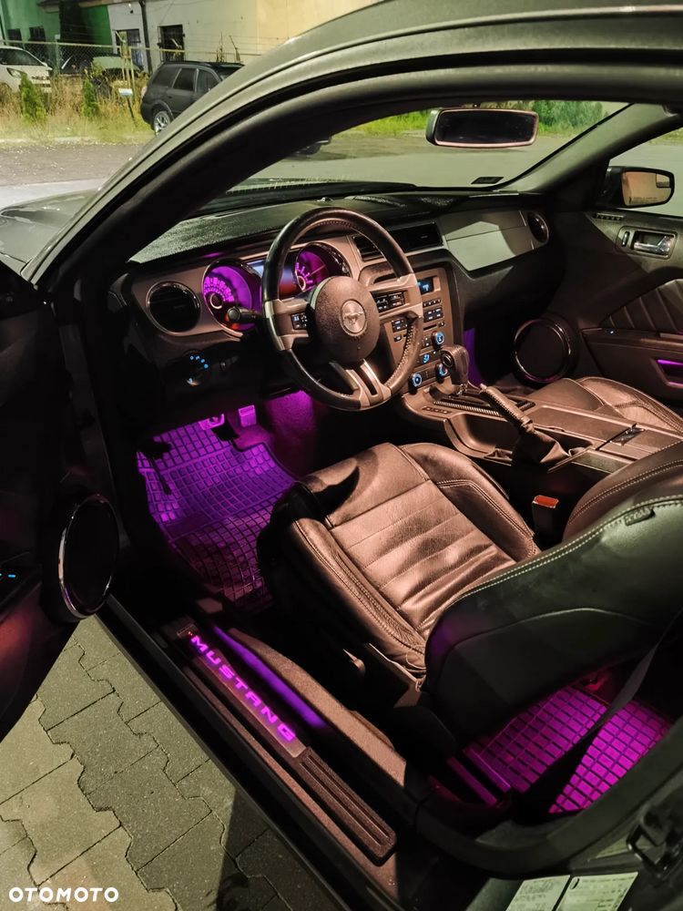 Ford Mustang 3.7 V6 - 6