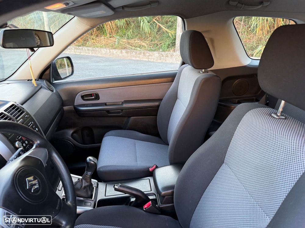 Suzuki Grand Vitara 1.6 VVT X-Sport - 12