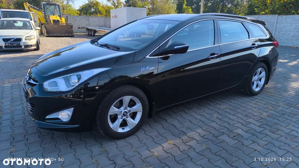 Hyundai i40 Kombi blue 1.6 Space - 3