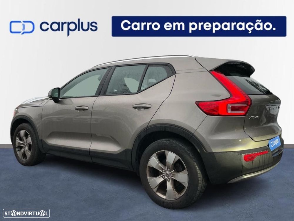 Volvo XC 40 2.0 D3 Momentum - 2