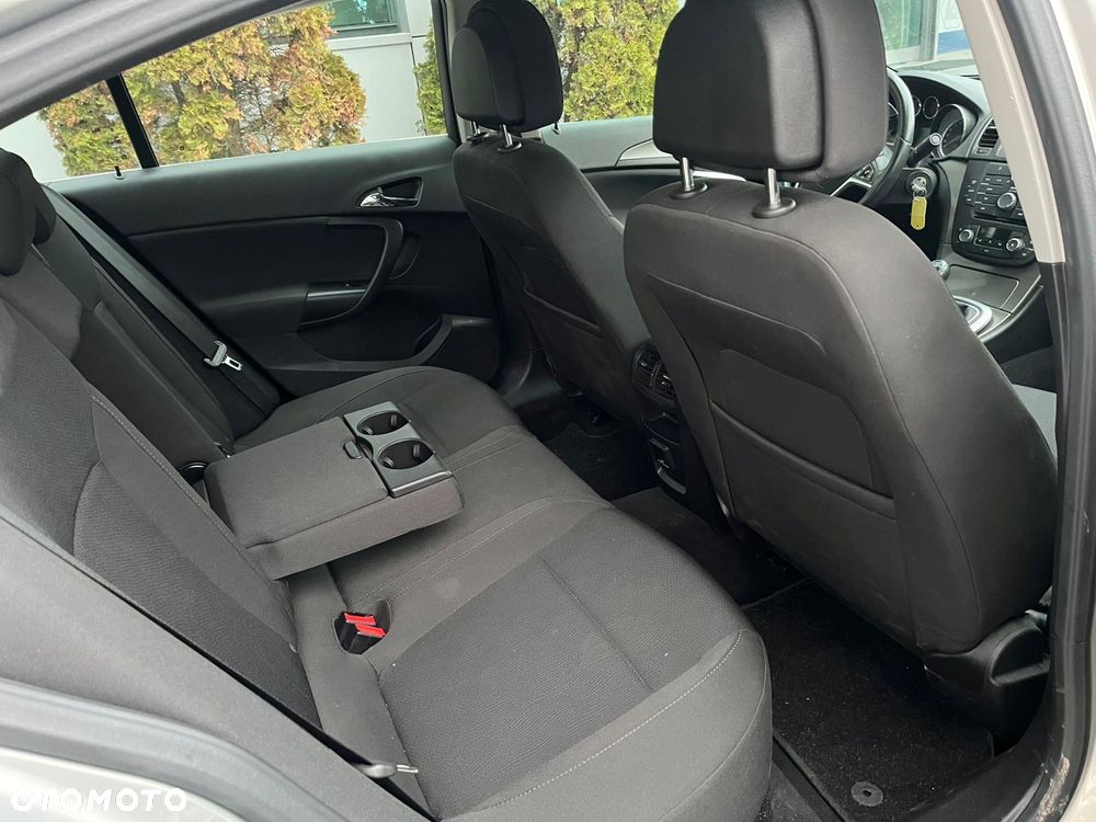 Opel Insignia 1.8 Elegance - 10