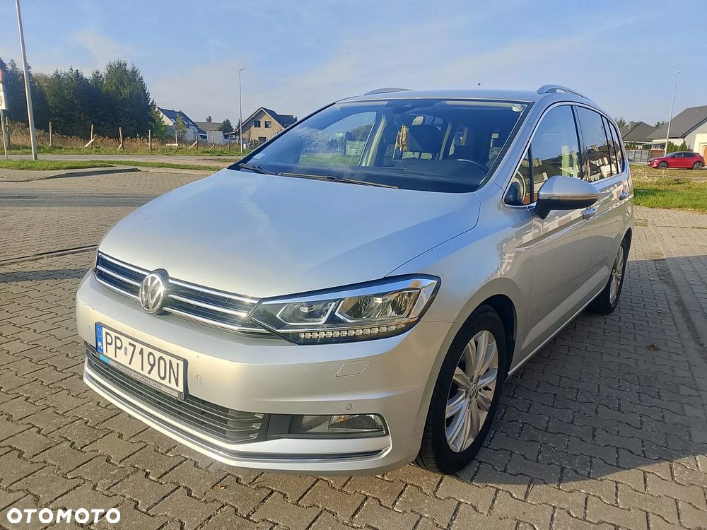 Volkswagen Touran - 3