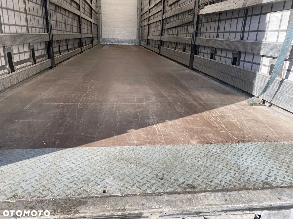 Schmitz Cargobull SCB*SC3 - 9