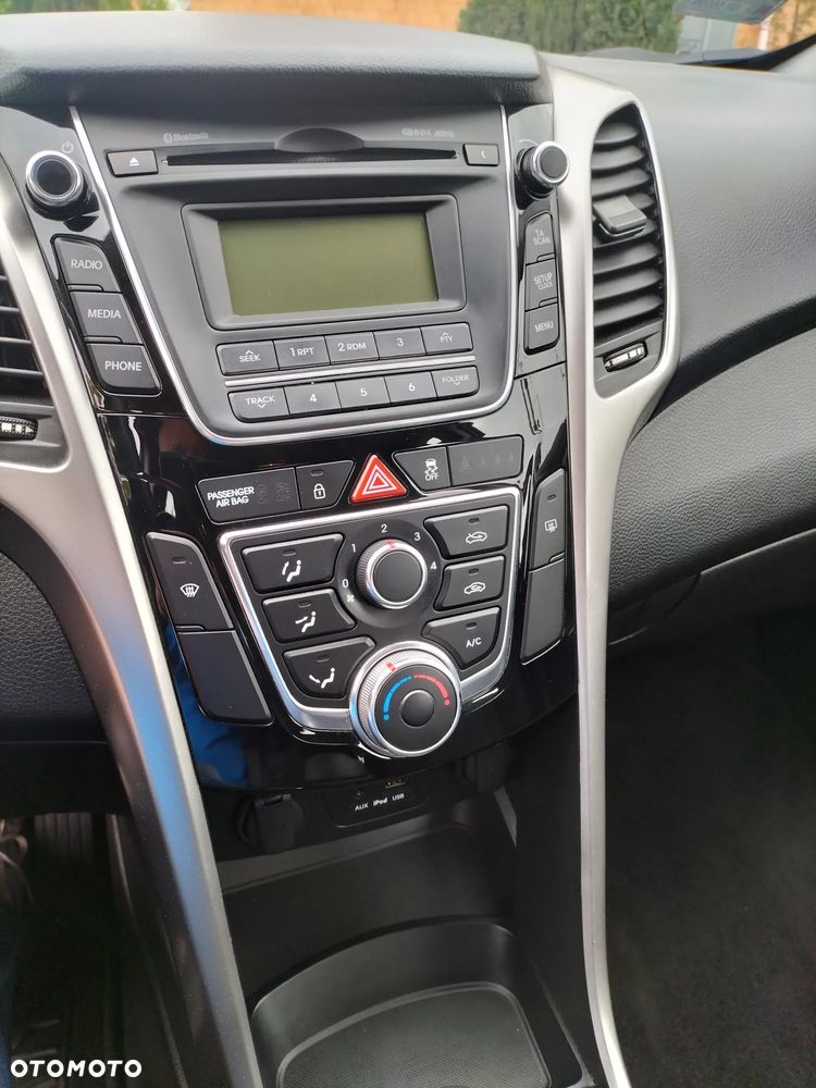 Hyundai i30 1.4 CRDi Comfort - 14