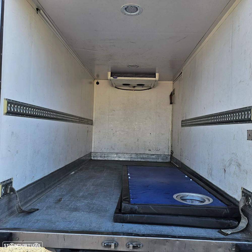 Iveco 35 C 14 Frio Garagem - 14