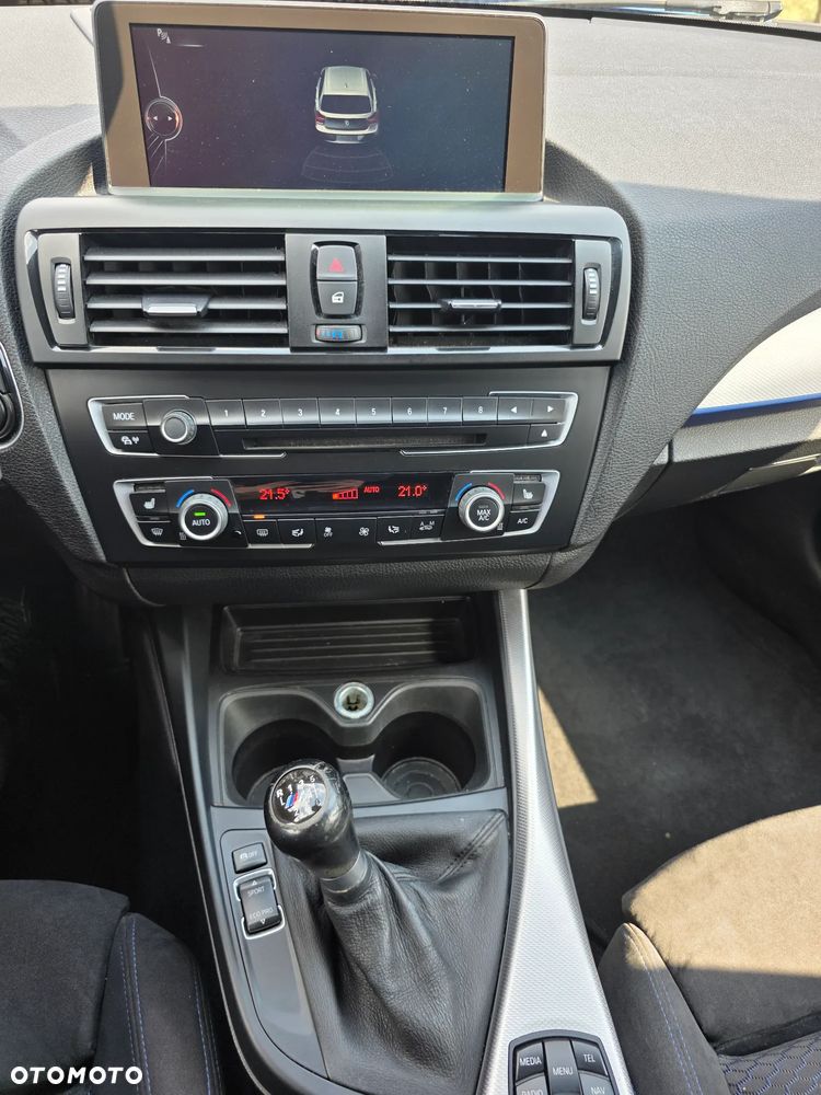 BMW Seria 1 118d xDrive - 22