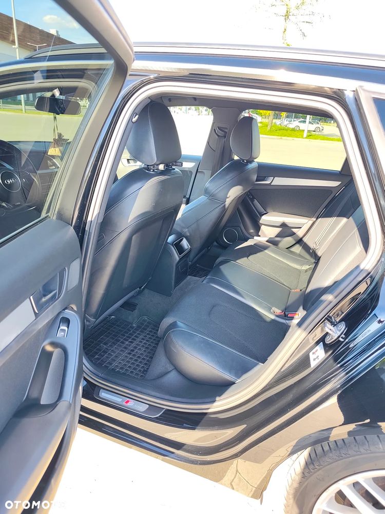 Audi A4 Avant 2.0 TDI Quattro - 12