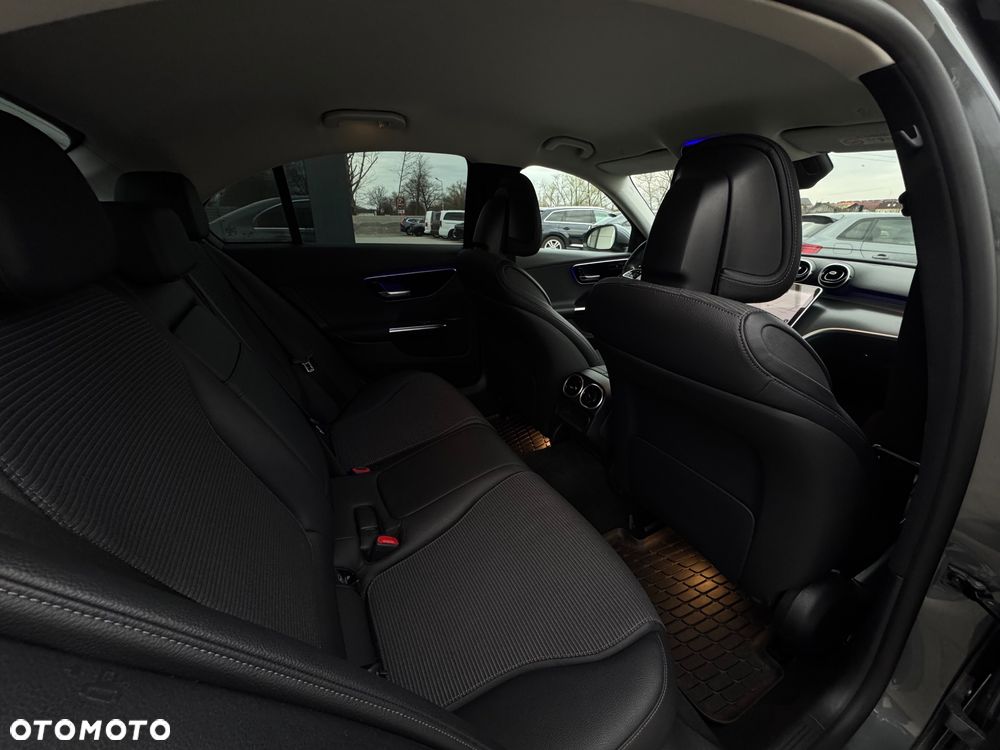 Mercedes-Benz Klasa C 220 d 9G-TRONIC - 19