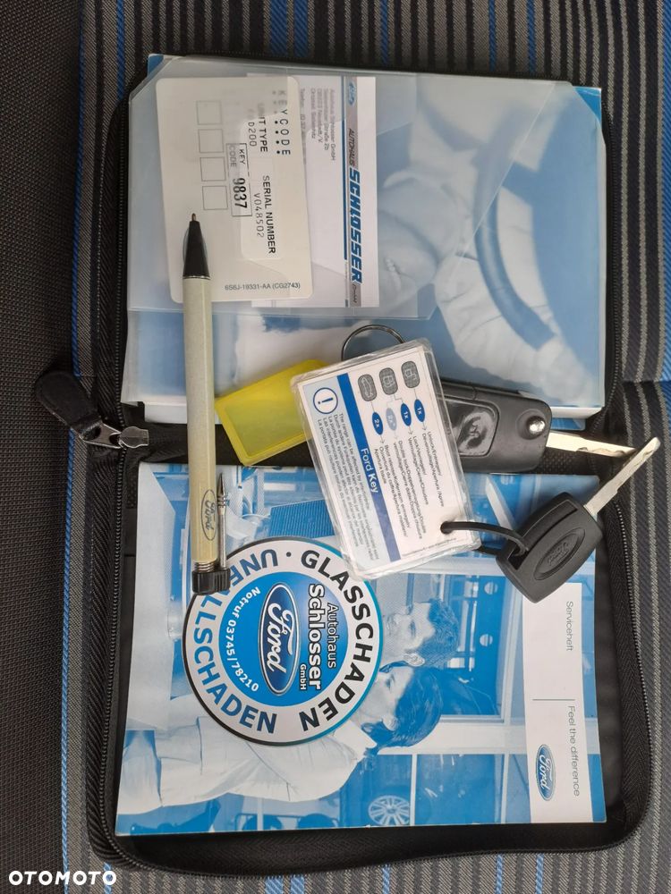 Ford Focus 1.4 16V Style+ - 18