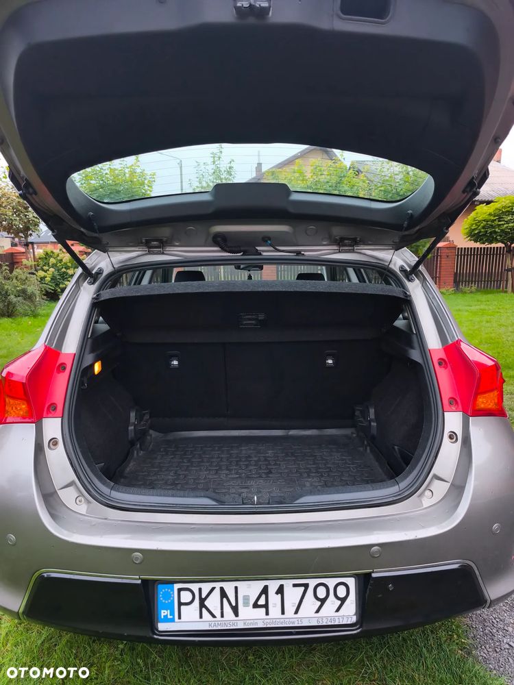 Toyota Auris 1.4 D-4D Comfort - 11