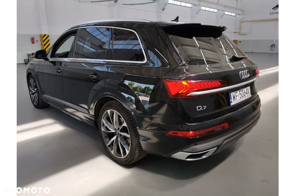 Audi Q7 - 4