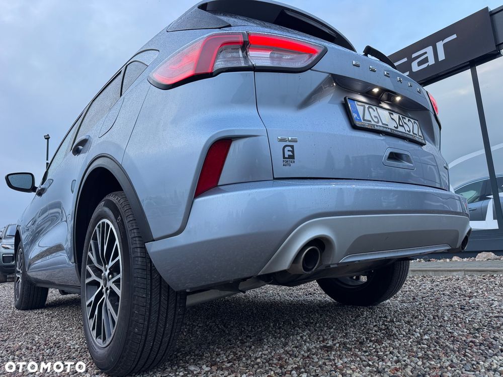 Ford Kuga 2.5P PHEV FWD Vignale - 4