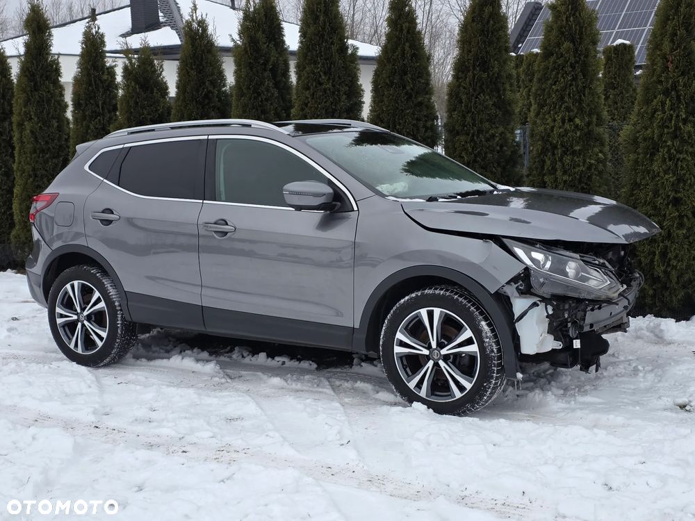 Nissan Qashqai 1.5 dCi N-Connecta - 6