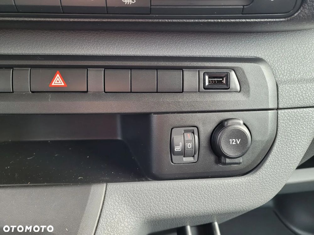 Peugeot Expert L3 Webasto, Hak 2.5T Kamera 360 - 5