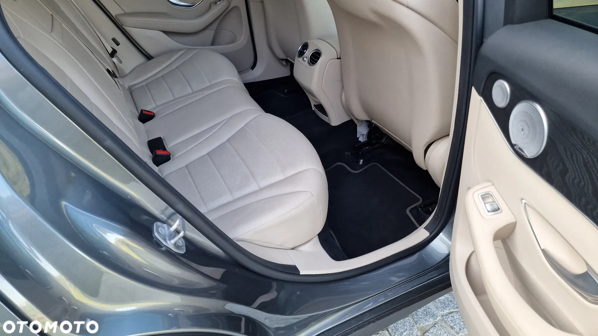 Mercedes-Benz GLC 220 d 4-Matic - 28