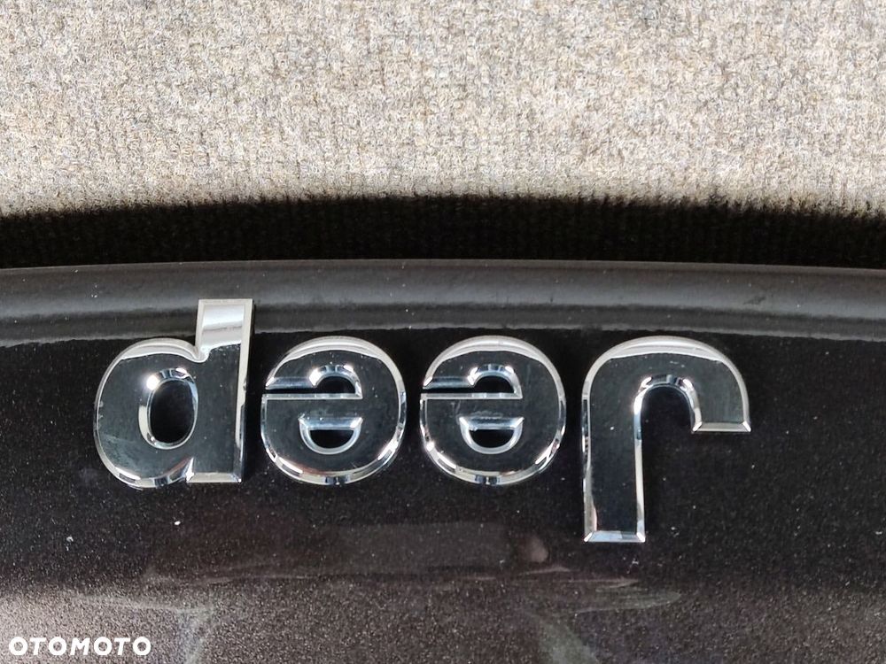 JEEP GRAND CHEROKEE WK2 16-21r Maska - 7