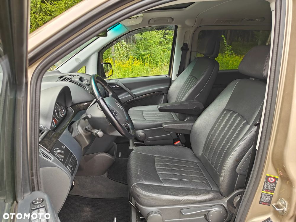 Mercedes-Benz Viano - 16