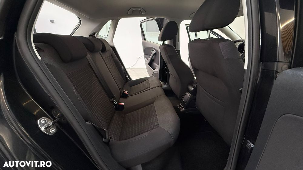 Volkswagen Polo - 9