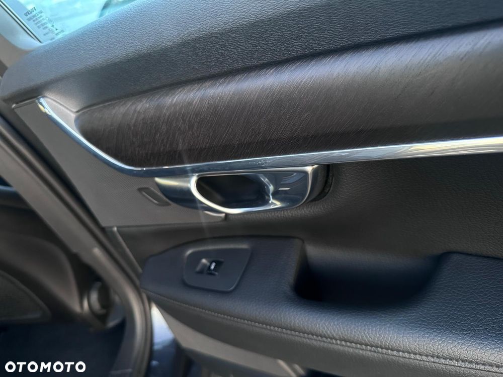Volvo V90 D5 AWD Inscription - 33