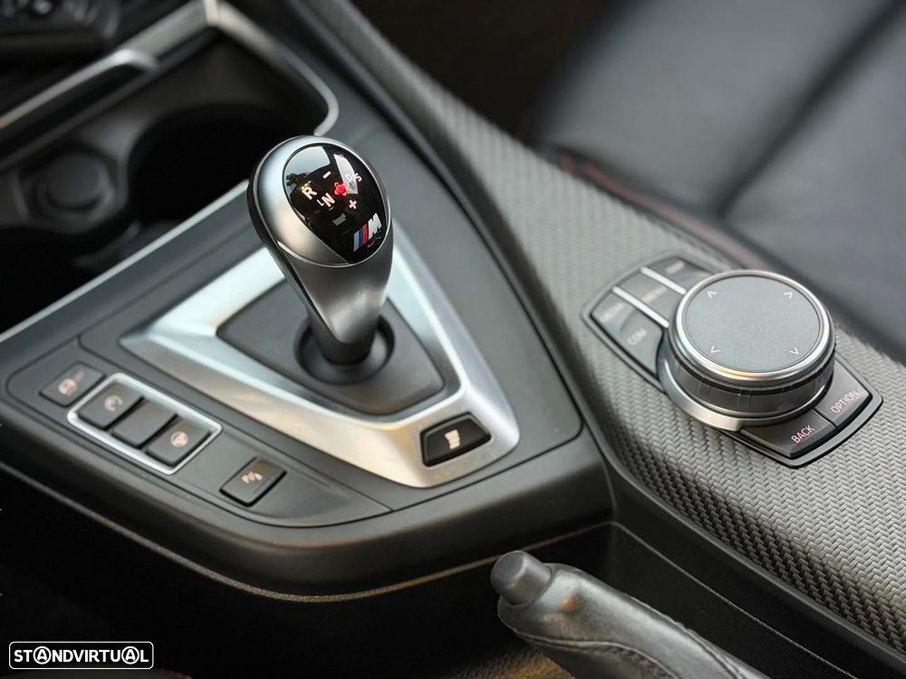 BMW M2 Competition Auto - 11