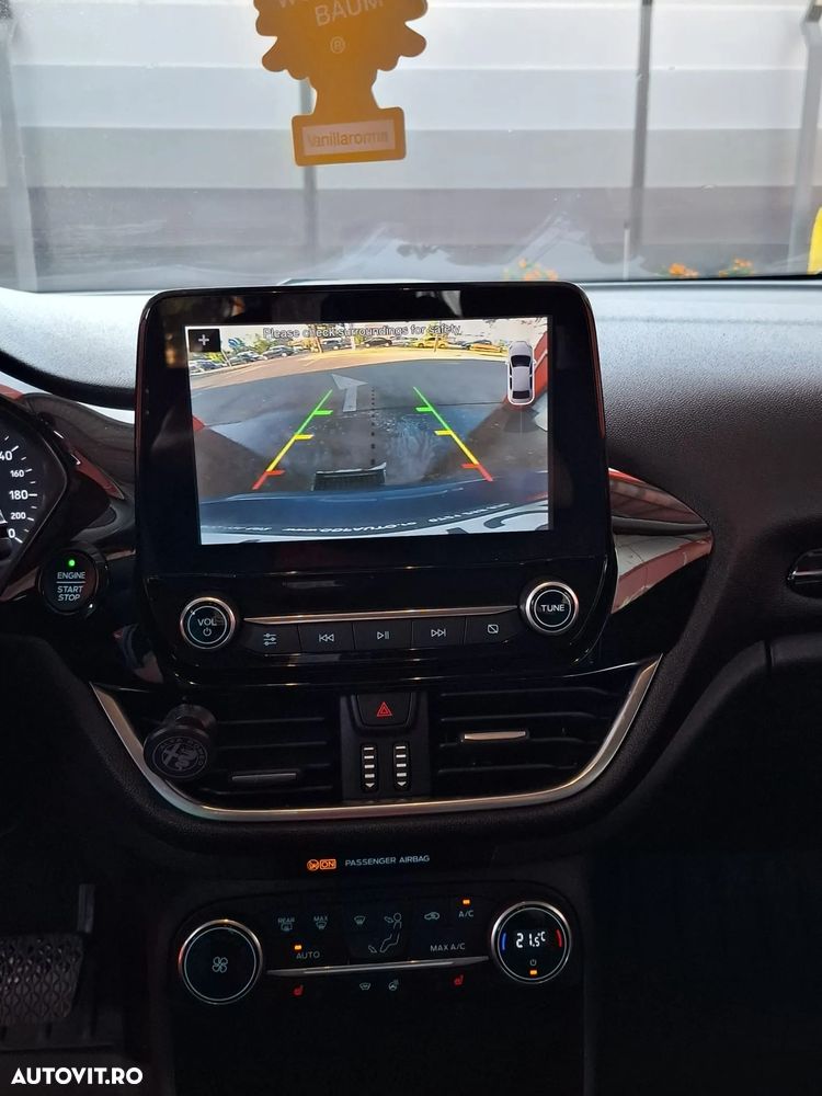 Ford Fiesta 1.0 EcoBoost Powershift Titanium - 8