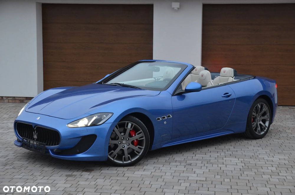 Maserati GranCabrio Sport - 36