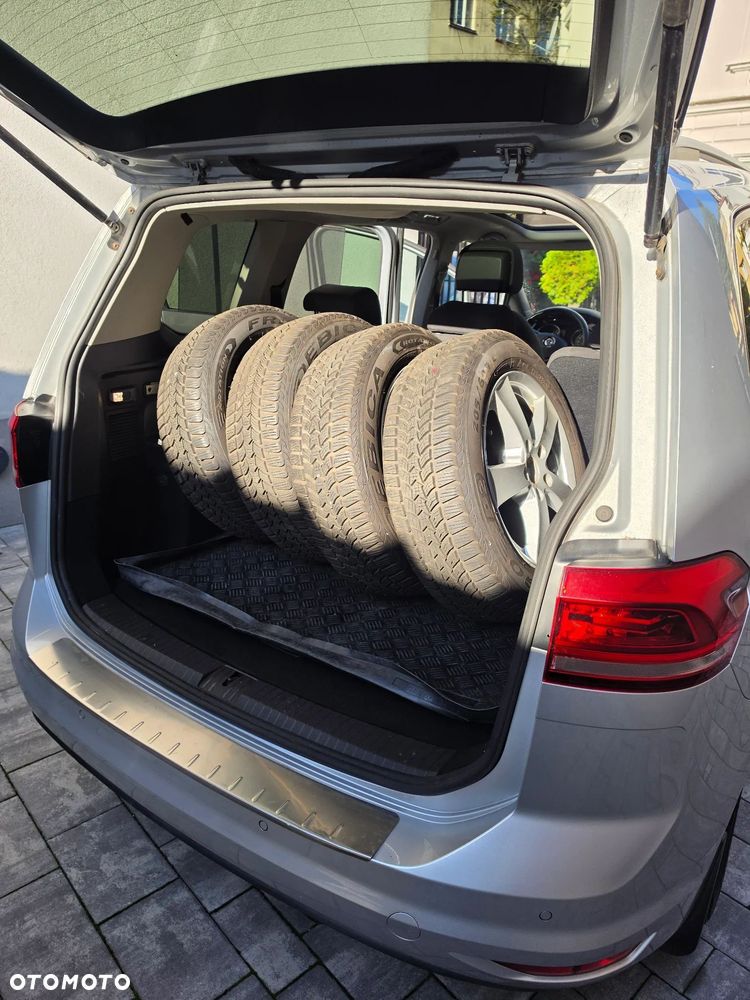 Volkswagen Touran 2.0 TDI BMT Comfortline DSG - 7