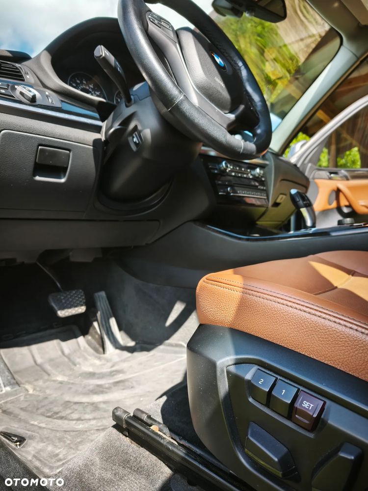 BMW X3 xDrive28i - 13