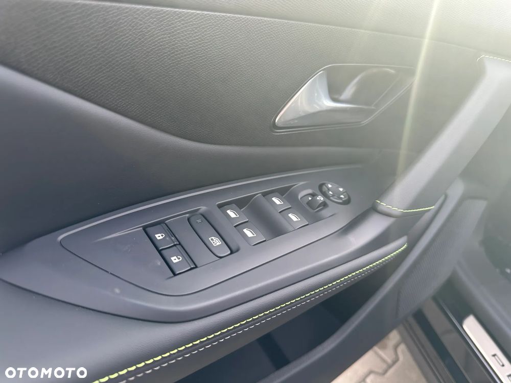 Peugeot 408 1.2 PureTech mHEV GT Exclusive S&S e-DCS6 - 21