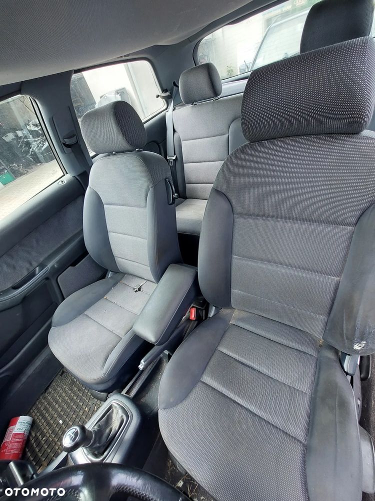 AUDI A3 8L  na części 3D 2001 1,6 i drzwi szyba silnik maska lusterko - 9