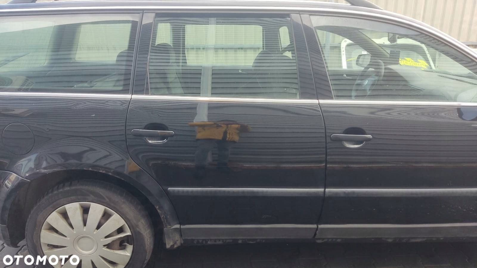 DRZWI KOMPLETNE PRAWY TYŁ VOLKSWAGEN PASSAT B5 FL - 1
