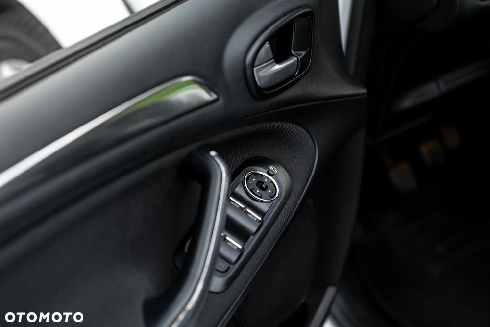 Ford S-Max - 37