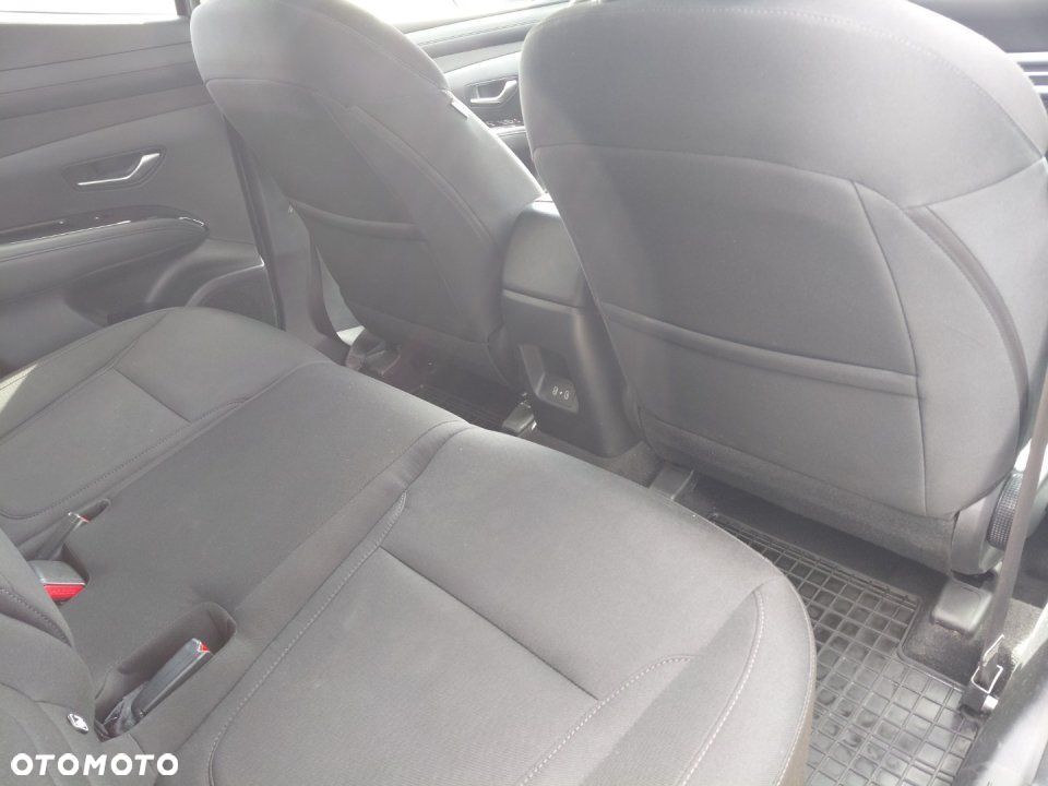 Hyundai Tucson - 32
