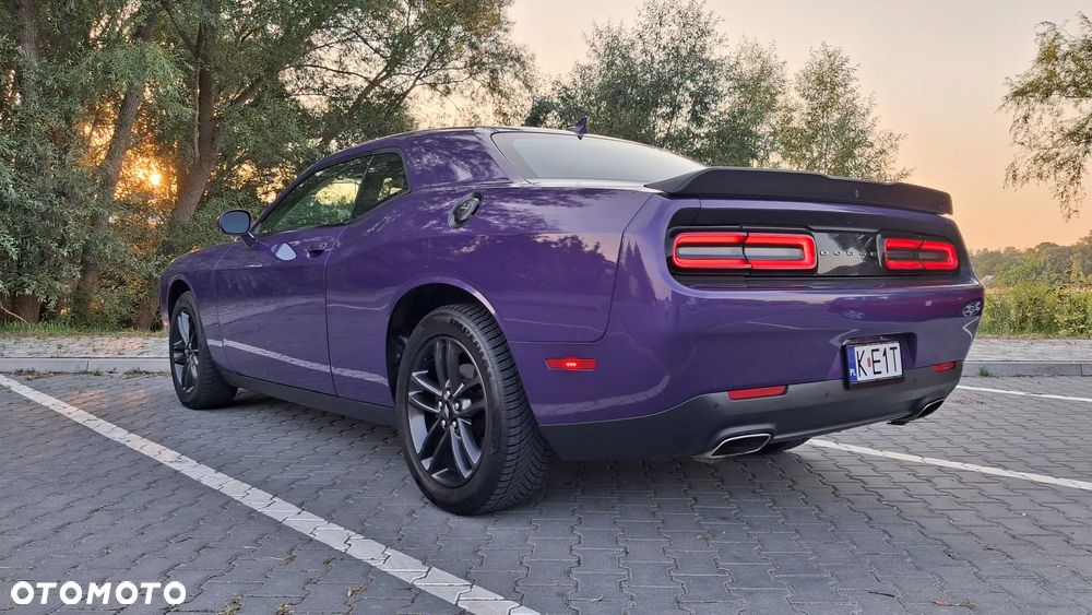 Dodge Challenger Automatik SXT Plus - 8