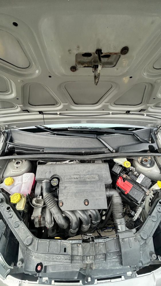Ford Fusion - 22