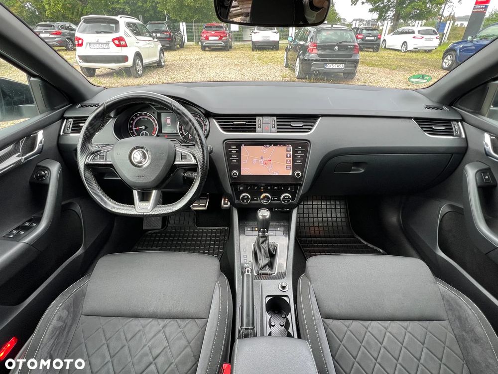 Skoda Octavia 2.0 TDI 4x4 DSG RS - 17