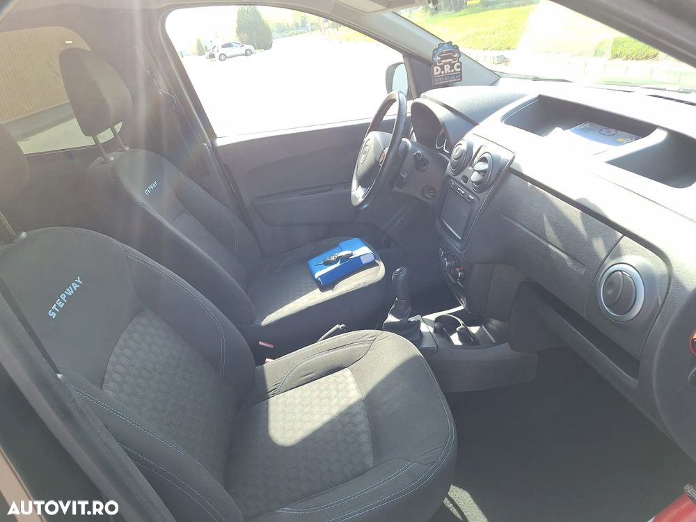 Dacia Dokker dCi 90 Stepway - 9