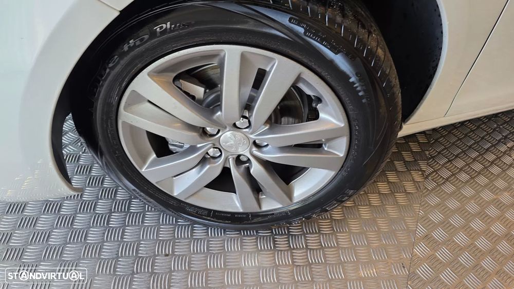 Peugeot 308 SW 1.6 BlueHDi Active - 27