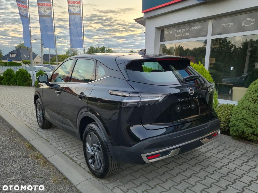 Nissan Qashqai - 4