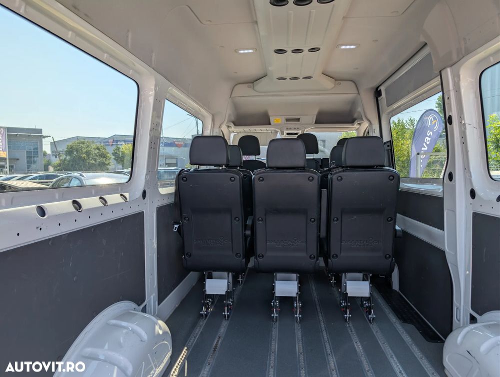Volkswagen Crafter 3.5 CD Sasiu L3 FWD 103kW AG8 - 11