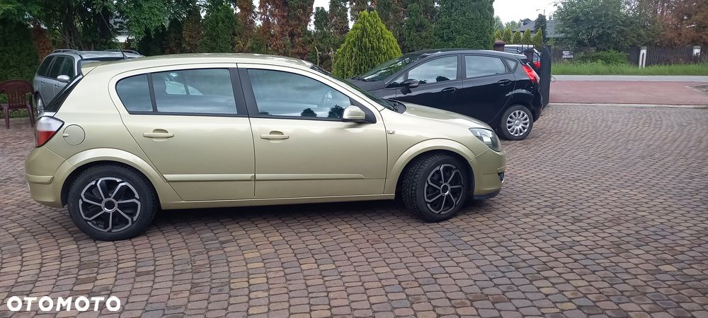 Opel Astra 1.6 Enjoy - 6