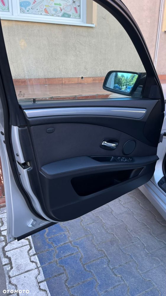 BMW Seria 5 520d - 20