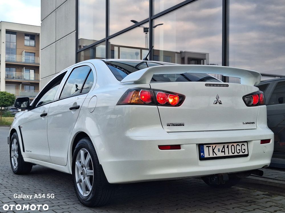 Mitsubishi Lancer 1.6 - 3