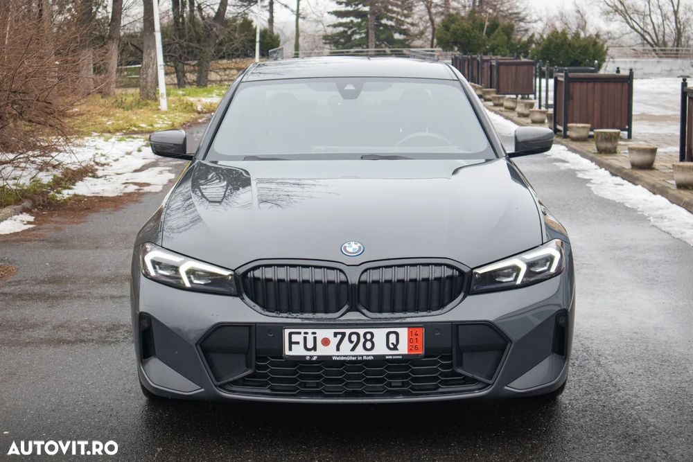 BMW Seria 3 330e Aut. M Sport - 5