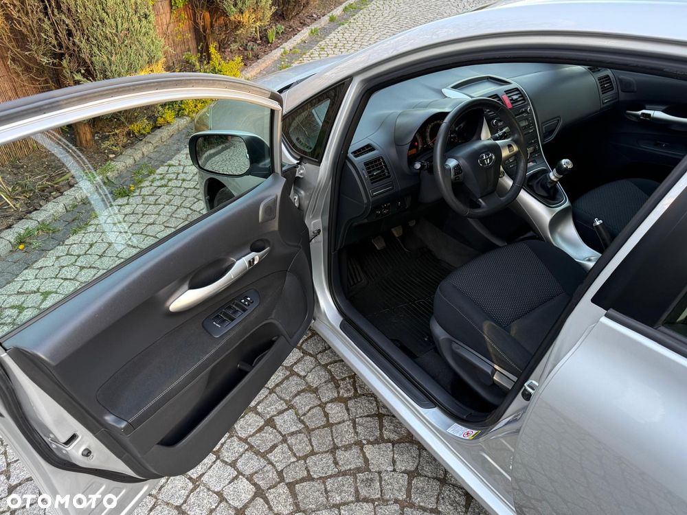 Toyota Auris 1.6 Edition - 14